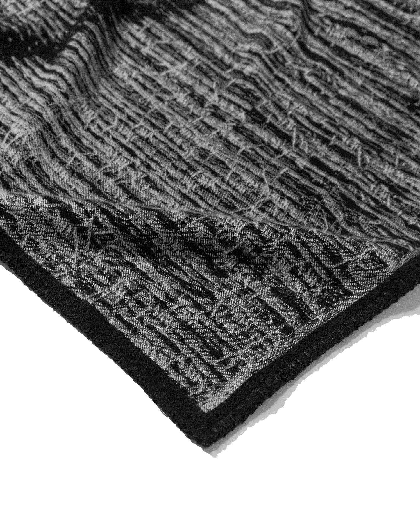 BARBED THROW BLANKET